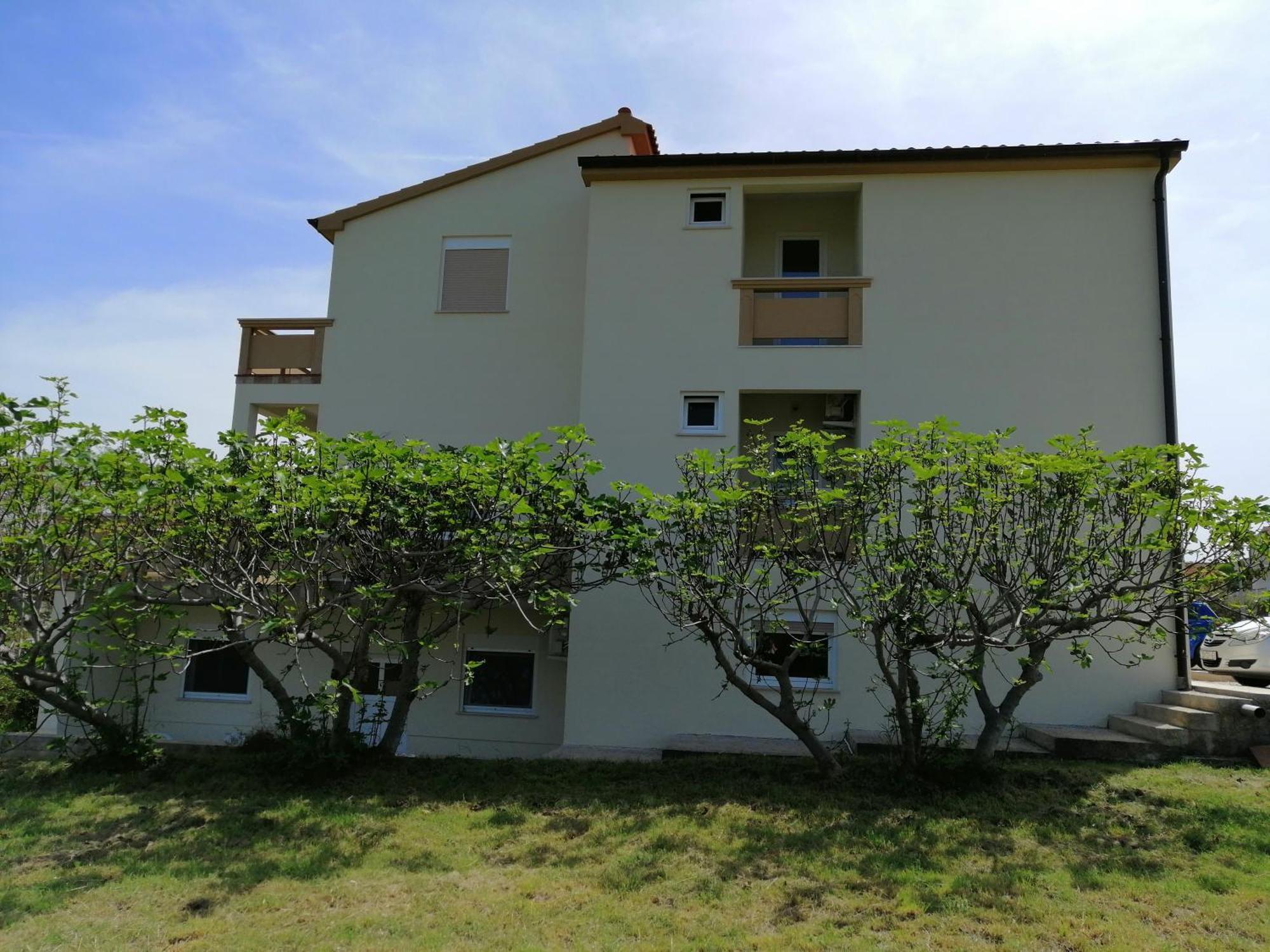 Apartments Monika Нін Екстер'єр фото