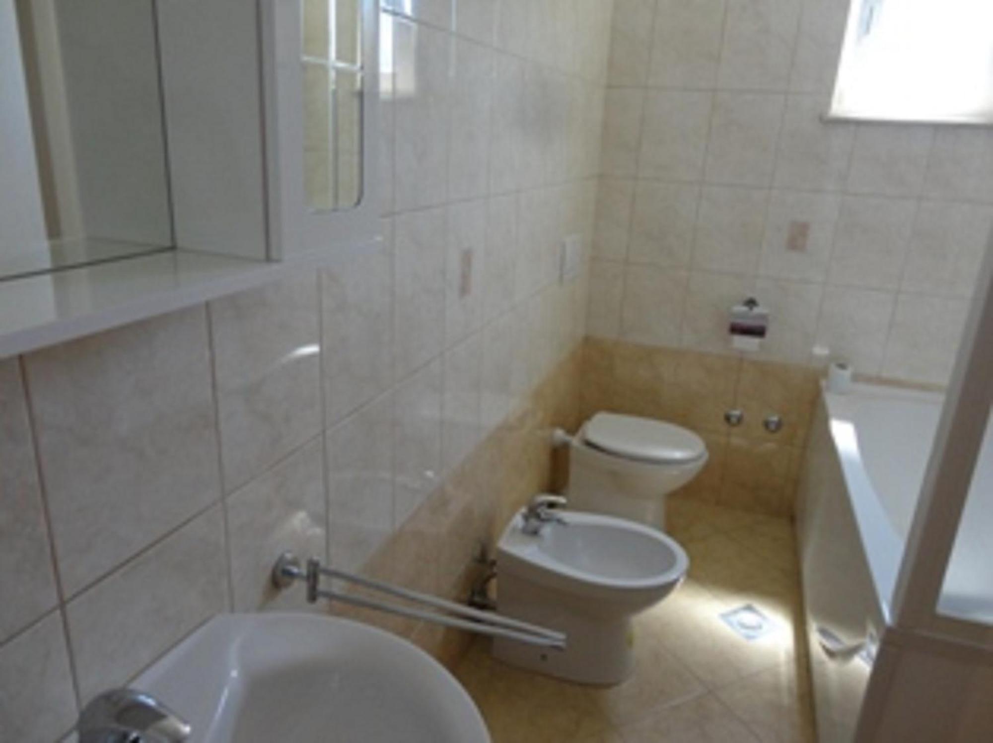 Apartments Monika Нін Екстер'єр фото